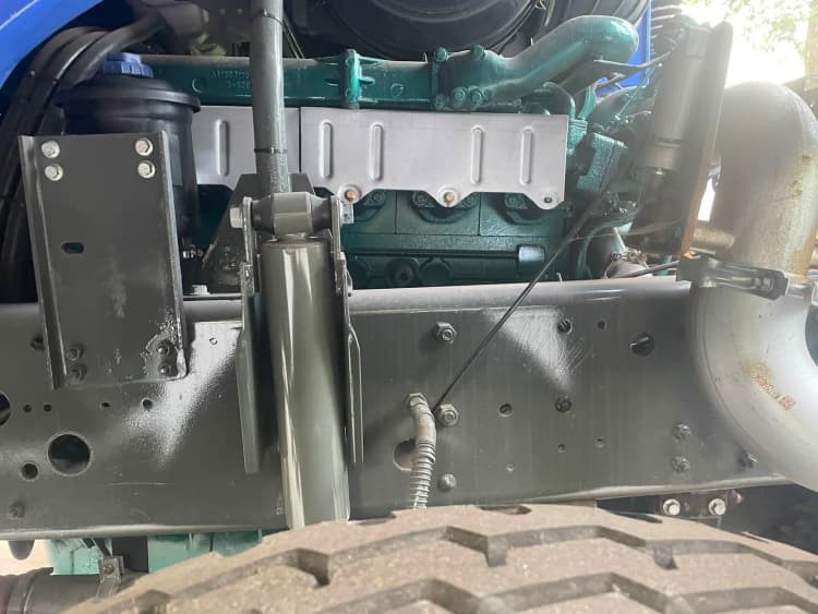Certified Reman Howo 6x4 371 Truck Head 7 China Certified Reman Truck Head Howo 371 6x4 for Sale