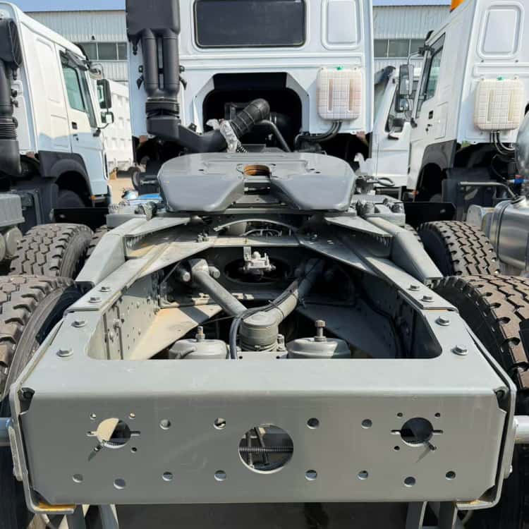 Reman Howo 6x4 Prime Mover 6 Standard Reman Prime Mover Howo 6x4 Tractor Head for Sale Price